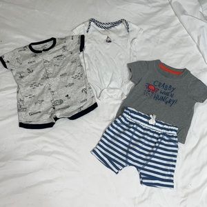 Set of Clothes - Crab and Beach Theme